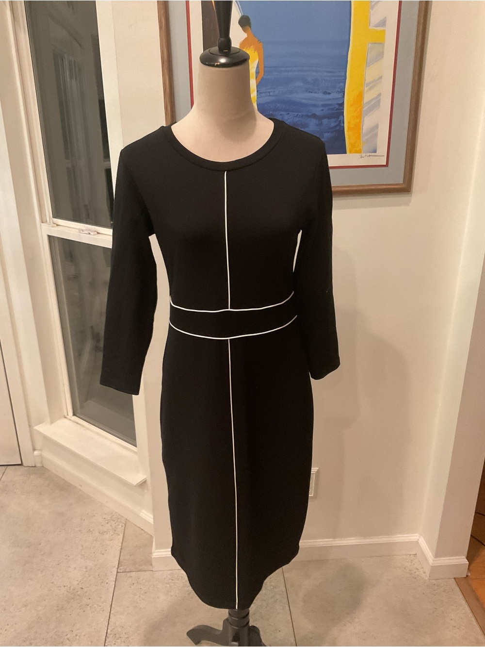 Sonnet James Black Long-Sleeve Sheath Dress with White Piping